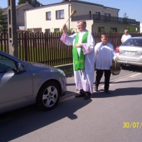 image002